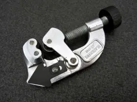Zt-1149 Blackhawk Pipe Tubing Cutter 1/8 Inch - 1 Od Capacity Made In Usa