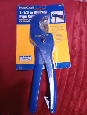 T437 Brass Craft Craftsman 1-1/2 Inch Od Poly Pipe Cutter