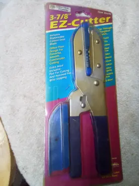 36699 Central Forge Ez-cutter By Item