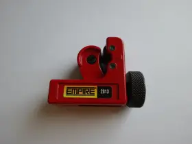 2813 Empire Tube Cutter 1/8 To 1-1/8 Inch Od Red