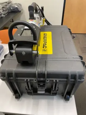 Ecce26b Enerpac Chain Cutter