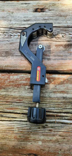 3830n Hempe All-purpose Tube Pipe Cutter 2-5/8 - 5/8 Inch