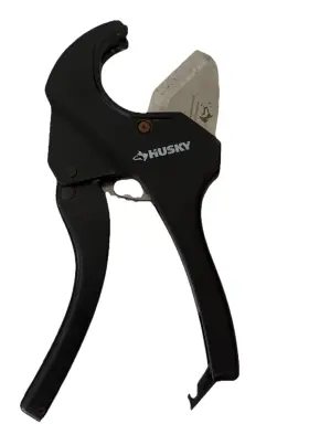 Husky 1003005272 2 Inch Ratcheting Pvc Pipe Cutter Black