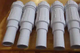 E09100 Jone Stephens New Jones 1 Inch Ips Pvc Expansion Coupling Lot Of 5 E09100 Jone Stephens New Jones 1 Inch Ips Pvc Expansion Coupling Lot Of 5