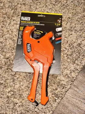 Klein Tools Dcm100 Precision Ratcheting Pvc Pipe Cutter 1-1/4 In Max