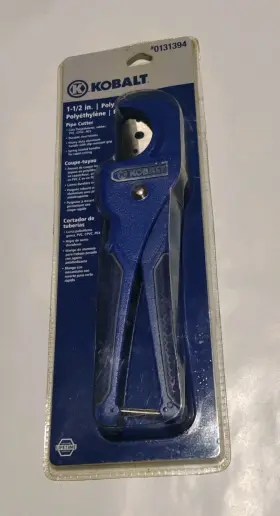0131394 Kobalt 1 1/2 Poly Pipe Cutter Brand New In Package