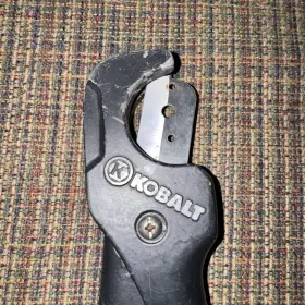 150945 Kobalt Vtg 1 Inch Plastic Tubing And Pex Cutter #150945