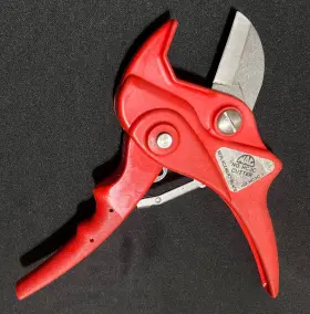 Hc3c Mac Tools - Pvc / Plastic Pipe Cutter Made In Usa Used