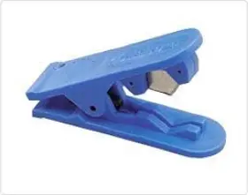 Pneumaticplus 696727590704 Tube And Hose Cutter For Nylon Pvc Pu Plastic - Cut Up To 3/4 Inch Od Drip Tubi