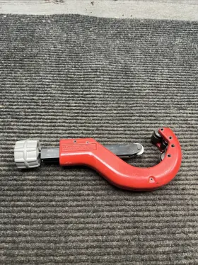 Tc20b Reed Used Pipe Tube Cutter Plumbing Tool 1ft4 To 2-5/8