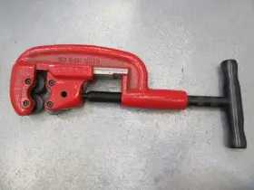 44288 Reed Tool - 2 4 Steel Pipe Cutter Four Wheel