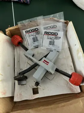 109-109p Ridgid Rigid 109/109p Inside Pvc Pipe Cutter And Extra Wheels
