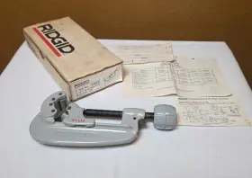 Ridgid 33025 Vintage No. 132 Metal Pipe Tubing Cutter 1/4 Inch 2 5/8 6mm-67mm Usa