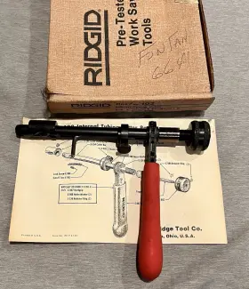 E-991x Ridgid Vtg Internal Copper Tubing Cutter 102 Cap. 1/2 Inch And 3/4 I.d. New Old Stock