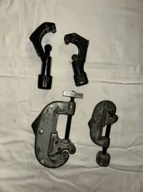 No15 Ridgid No 10 Tubing Cutters And 2 Off Brand