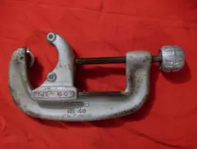 No40 Ridgid Indiana Farm Shop Find No.40 Tubing Cutter 2 Inch -4