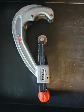 Ridgid Tools 095691505224 No. 154 Quick Acting Pipe Tubing Cutter 1-7/8 Inch - 4-1/2 Od Used 1 Time