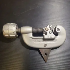 No10 Rigid Industries No. 10 Pipe Cutter 1/8 Inch To 1 Od