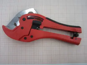 5.2000 Rothenberger Nr. Ratcheting Pvc Pex Plastic Pipe/tubing Cutter