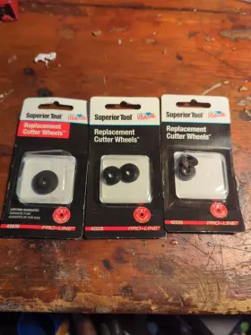 42835 Superior Tool 42525 Lot 2 New Replacement Cutter Wheels 1 Open Box