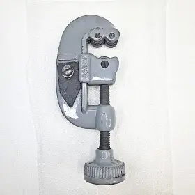 35236 Superior Tool Co Pipe/tubing Cutter 1/8 Inch -1-1/8 No. 350 Plumbing Steel Vintage Usa Gray