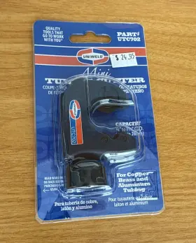 Utc702 Uniweld Premium Tubing Cutter Cuts 1/8 Inch To 1-1/8 O.d. Copper Br