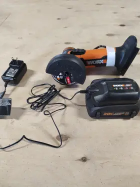 Wx801l.9 Worx Wx801l9 20v Powershare 3 Inch Mini-cutter With Charger And Battery